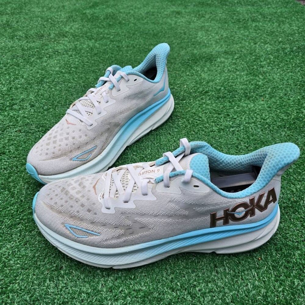 Hoka One One Clifton 9 - Women's Runnig shoes - Size 10B - Picture 2 of 11
